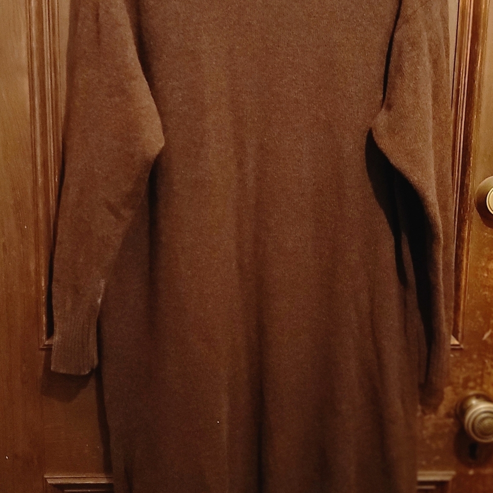 Uniqlo 70% Wool Midi Sweater Dress- Brown-Size Medium - Picture 6 of 15